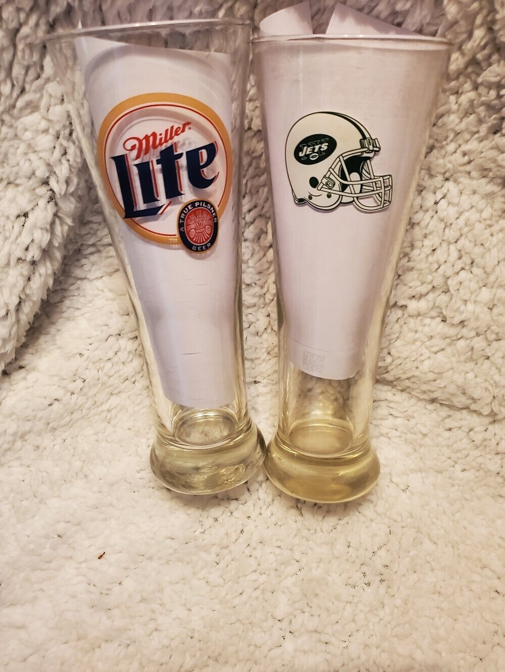 Set of 2 NY JETS Miller Lite 16oz Pilsner Beer Glasses Helmet Logo